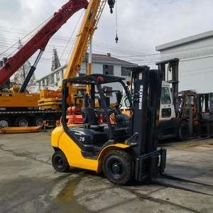 מלגזה משומשת מתוצרת יפן קומטסו 25, קיבולת 2.5 טון, בעלת תקן CE ו-BV, אחריות לשנה, מחיר בשנחאי, סין - Product Image 2