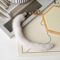 Accessoires de mode : Porte-clés en fourrure de queue de vison véritable, mignon, 15-20 cm, pour sac à main femme et pendentif pour porte-clés de voiture en métal