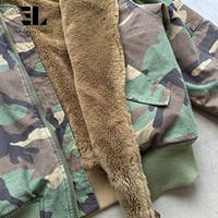 Veste bomber à capuche camouflage en coton ripstop et nylon twill, fausse fourrure, réversible, fabriquée sur mesure par LARSUR, pour homme