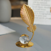 Objets décoratifs pour la maison, boule de cristal pour table de salon, plantes, arbres, sculptures en métal, feuilles artisanales