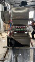 Machine d'emballage sous blister de haute qualité personnalisée pour PVC, PS, PET, gommes et liquides, avec composant moteur central, pour l'emballage d'œufs au chocolat