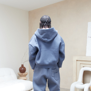 Hoodie court boxy personnalisé en coton brossé molletonné 500 g/m² – Hoodie boxy épais et court - Product Image 2