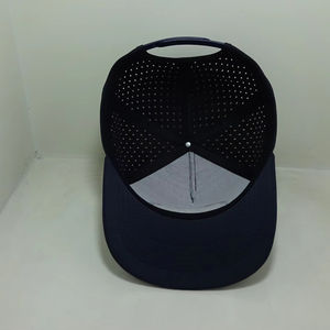 Sombrero de camionero de alta calidad, logotipo de Parche de goma personalizado, sombrero de Golf de 5 paneles, Gorras impermeables de malla con agujero cortado con láser, gorra deportiva OEM para hombres - Product Image 5