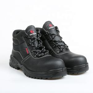 light safety toe boots