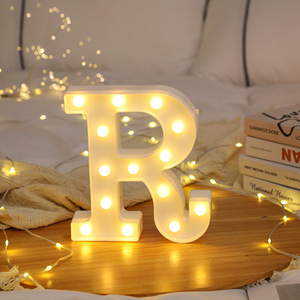 Letra LED '<span class=keywords><strong>R</strong></span>' 26 Letras del Alfabeto, Letrero con Nombre Iluminado a Pilas, Letras Decorativas Iluminadas para Fiestas de Graduación - Product Image 1