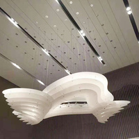 Lustre suspendu en forme de nuage en acrylique, design moderne, éclairage de hall d'hôtel