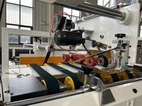Machine semi-automatique de colle de dossier de boîte de carton