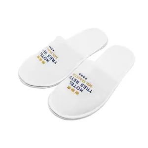 Luxury Hotel Custom LOGO Disposable Slippers Lightweight Breathable Polyester Terry Closed Toe Hotel SPA Guest Slippers