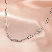 Collier personnalisé avec nom en acier inoxydable, personnalisation de 1 à 8 noms, collier à chaîne en forme de trombone, bijoux pour couple, famille, amitié