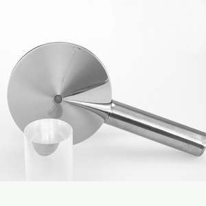 Distributeur de pâte à crêpes en acier inoxydable Distributeur d'ustensiles de cuisson Entonnoir et mélangeur pour <span class=keywords><strong>cuisine</strong></span> DIY - Product Image 4