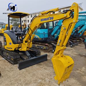 Mini-excavatrice sur chenilles Komatsu PC30MR d'occasion, 3 tonnes, d'origine japonaise, en bon état, à prix avantageux - Product Image 2