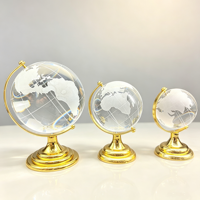 Globe en cristal avec support métallique, gravé au laser et sablé, décoration d'intérieur pour salon ou bureau