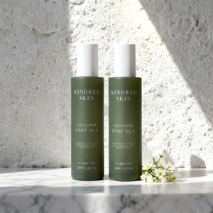 Flacons en verre vides de luxe personnalisés verts de 30 ml, 50 ml, 80 ml avec pompe pulvérisateur pour les soins de la peau, l'huile essentielle pour le visage, le sérum hydratant - Product Image 1