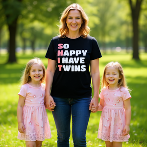 T-shirt rose « Heureusement que j'ai des jumelles » pour maman de jumelles, idéal pour la promotion - Product Image 3