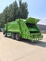Camion à ordures à chargement arrière HOWO 18CBM 20CBM, camion à compression hydraulique pour le nettoyage urbain