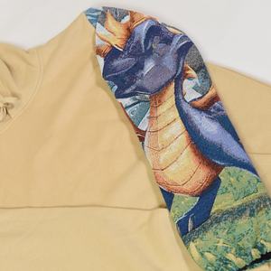 Sweat à capuche tendance personnalisé OEM avec impression sur les manches, jacquard, tapisserie tissée, thème anime - Product Image 4