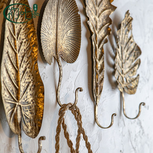 Vintage Metal <b>Leaf</b> <b>Wall</b> <b>Decor</b> Hanging Ornament Antique Gold Color Home <b>Decor</b> Wedding Prop - Product Image 3