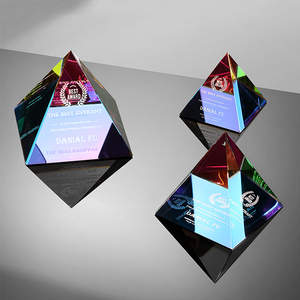Bán buôn cầu vồng tùy chỉnh rõ ràng Prism paperweight tinh thể 3D laser Ai Cập kim tự tháp - Product Image 6