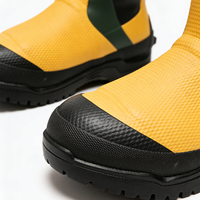 Bottes de sécurité hivernales respirantes en caoutchouc PVC OEM/ODM de haute qualité, avec embout en acier, imperméables, isolantes, durables et lumineuses pour la chasse