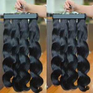 12A Cheveux humains vierges brésiliens lisses et soyeux, mèches alignées sur la cuticule pour un aspect naturel avec fermeture en dentelle 4x4 5x5 incluse - Product Image 4