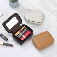 Pochette à maquillage zippée avec miroir intégré, mini étui de rangement portable matelassé pour rouges à lèvres et bijoux