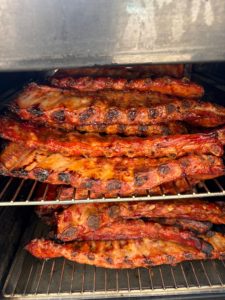 Four à fumage commercial en acier inoxydable de qualité supérieure avec 3 niveaux de grilles et coque peinte pour grillades en extérieur - Product Image 5