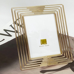 Marco de foto de escritorio de boda elegante, decoración para el hogar, flotante, de Metal y vidrio dorado, Funia - Product Image 4