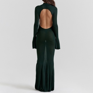 เดรสยาวถักสีเขียวป่ารักษ์โลก ผลิตภัณฑ์แฟชั่นที่ยั่งยืน วัสดุออร์แกนิก ดีไซน์ทันสมัย ชุดเดรสสั่งตัดได้ - Product Image 4