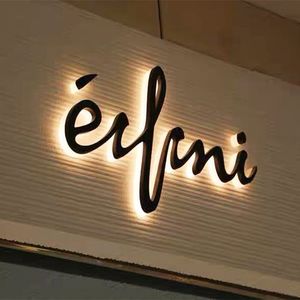 Bande LED flexible personnalisable SMD2835 3000K Ra90 CRI dimmable IP65 étanche 60 LED/m pour usage domestique - Product Image 4