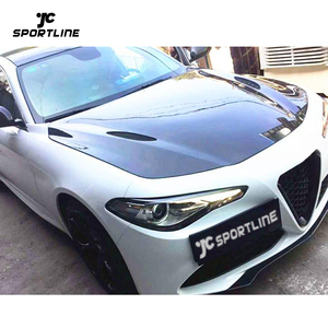 Cofano Motore Auto QV in Fibra di Carbonio per <span class=keywords><strong>Alfa</strong></span> <span class=keywords><strong>Romeo</strong></span> Giulia Quadrifoglio Verde Berlina 4 Porte 2017-2020 - Product Image 1