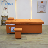 Lit de lavage de cheveux thaïlandais avec bain de pieds et massage