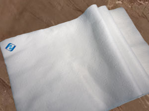 Lingettes <span class=keywords><strong>de</strong></span> <span class=keywords><strong>toilette</strong></span> humides Spunlace <span class=keywords><strong>de</strong></span> qualité supérieure 70Gsm tissu non tissé jetable lingettes respirantes pour bébé Cross-Style Plain - Product Image 2