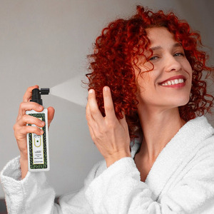 Fabricants chinois de <span class=keywords><strong>spray</strong></span> pour <span class=keywords><strong>cheveux</strong></span> de marque privée <span class=keywords><strong>spray</strong></span> hydratant à l'huile d'argan <span class=keywords><strong>spray</strong></span> éclaircissant pour l'eau des <span class=keywords><strong>cheveux</strong></span> - Product Image 4