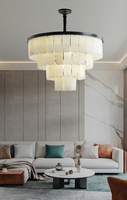 Lustre suspendu en albâtre pour salle à manger de luxe, escalier de villa moderne en duplex, en marbre blanc et cuivre