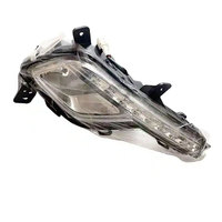 Conjunto de Faros LED J5 Brillantes y Eficientes que Mejora la Seguridad en Condiciones de Poca Luz y Reduce el Tiempo de Instalación