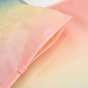 Bolsa con cierre de cremallera ecológica reciclable con degradado de color, bolsas de plástico con cierre zip personalizadas con logotipo para camisetas, calcetines y zapatos - Product Image 6