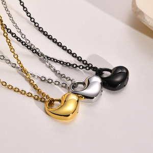 Miglior Regalo Commemorativo: Collana con Ciondolo a Cuore in Acciaio Inossidabile Apribile per Ceneri, Gioiello Inciso per Ricordo - Product Image 2