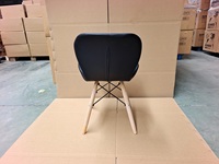 Chaise avec pieds en bois de hêtre pour table à manger, chaise de salle à manger en cuir, solide, blanche et noire