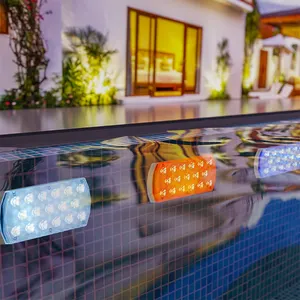 Luz de mergulho IP68 à prova d'água com controle remoto luz subaquática colorida 17 LED recarregável para piscina