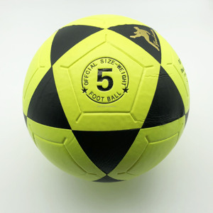 Balón <span class=keywords><strong>de</strong></span> fútbol <span class=keywords><strong>de</strong></span> PVC termosellado, tamaño 5, color personalizable, estilo clásico, duradero, para entrenamiento. - Product Image 1
