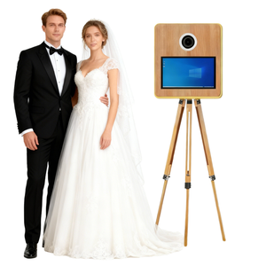 Gian hàng ảnh máy ảnh SLR hạt gỗ Retro-một công cụ chụp ảnh tiệc phong cách phù hợp cho bất kỳ dịp nào. - Product Image 1