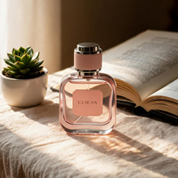 Nouvelle conception de flacon de parfum carré de 30 ml, 50 ml, 100 ml, flacon de parfum transparent de qualité supérieure avec emballage en boîte