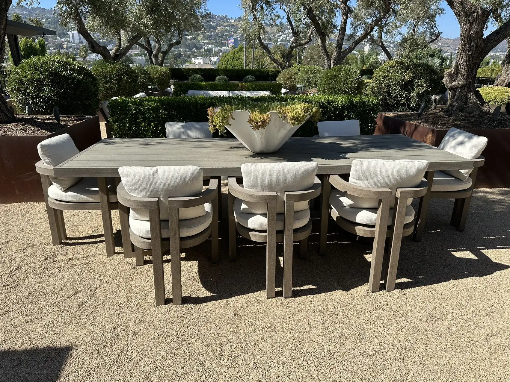 2024 현대 파티오 단단한 나무 티크 정원 세트 고급 야외 소파 세트 식탁과 의자 세트