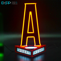 Présentoir acrylique LED pour bouteilles de vin et de liqueur DSP Vietnam Factory avec glorificateur éclairé pour comptoirs et accessoires de verres