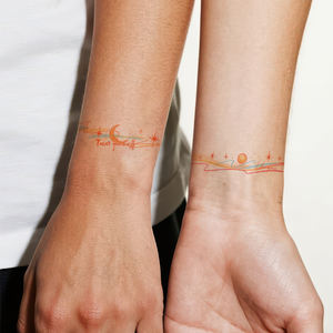 Tatuajes Temporales Coloridos, Adhesivos Estéticos <span class=keywords><strong>y</strong></span> Relajantes con Diseño de <span class=keywords><strong>Sol</strong></span> <span class=keywords><strong>y</strong></span> <span class=keywords><strong>Luna</strong></span>, Letras Artísticas, <span class=keywords><strong>Tatuaje</strong></span> Impermeable para Cara, Brazo <span class=keywords><strong>y</strong></span> Pierna - Product Image 4