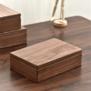 Boîte à monnaie en bois à fermeture magnétique, boîte de <span class=keywords><strong>rangement</strong></span> en noyer pour <span class=keywords><strong>billets</strong></span> et pièces de monnaie, organisateur de bijoux fait à la main, vente en gros personnalisée - Product Image 1