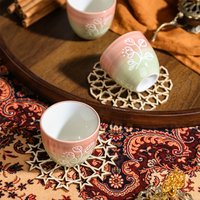 Personnalisé fait à la main sans poignée petite tasse à thé en céramique 60ml porcelaine turque Cawa tasses tasse tasse à café arabe avec logo