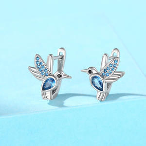 Elegantes pendientes con forma de pájaro en plata 925 con pedrería de cristal azul para uso diario de las mujeres, diseño de animales lindos - Product Image 3