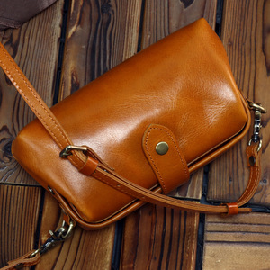 Retro Style Vegetable Tanned Cowhide Clasp <b>Bag</b> Soft Genuine Leather Mini Crossbody Horizontal Square Magnetic Buckle Everyday - Product Image 3