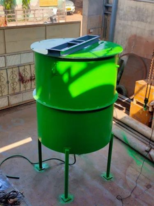 Tanques de almacenamiento de productos químicos SS Diseño vertical u horizontal con ventilación, boquilla y alcantarilla - Product Image 2